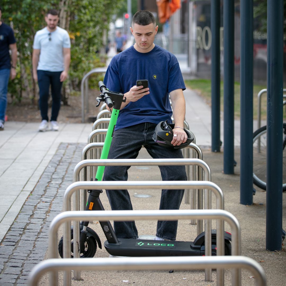 LOCO Motion Pro - LOCO Scooters